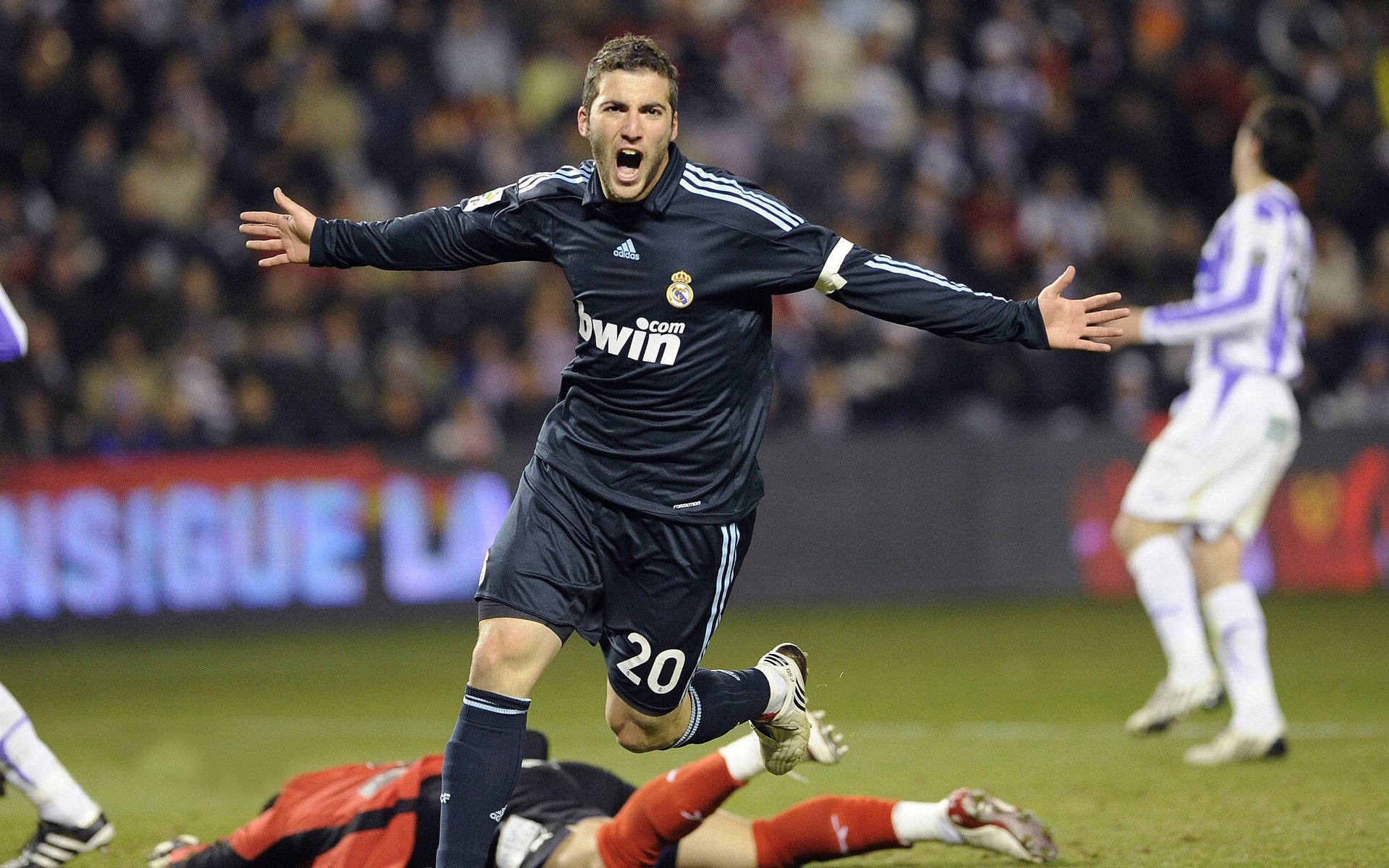 美洲杯明星盛宴：腾空突破，精彩纷呈！，美洲杯明星球员